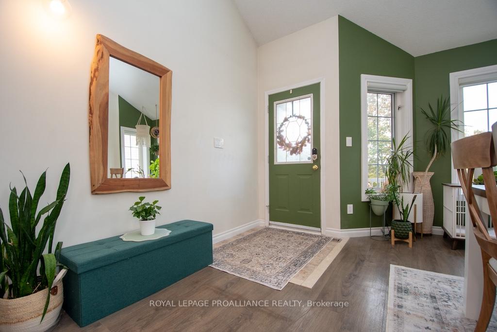 Photo 4 of 1479 Tamblin Way, Peterborough, Monaghan Ward 2 — HOMEH