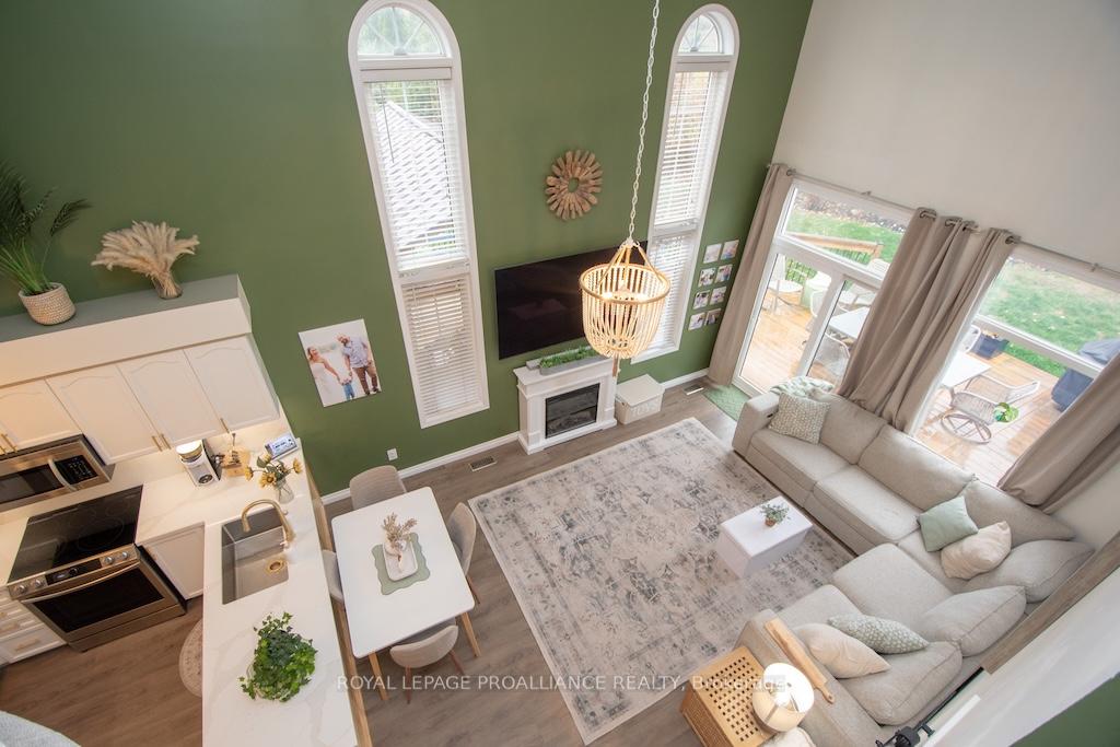 Photo 5 of 1479 Tamblin Way, Peterborough, Monaghan Ward 2 — HOMEH