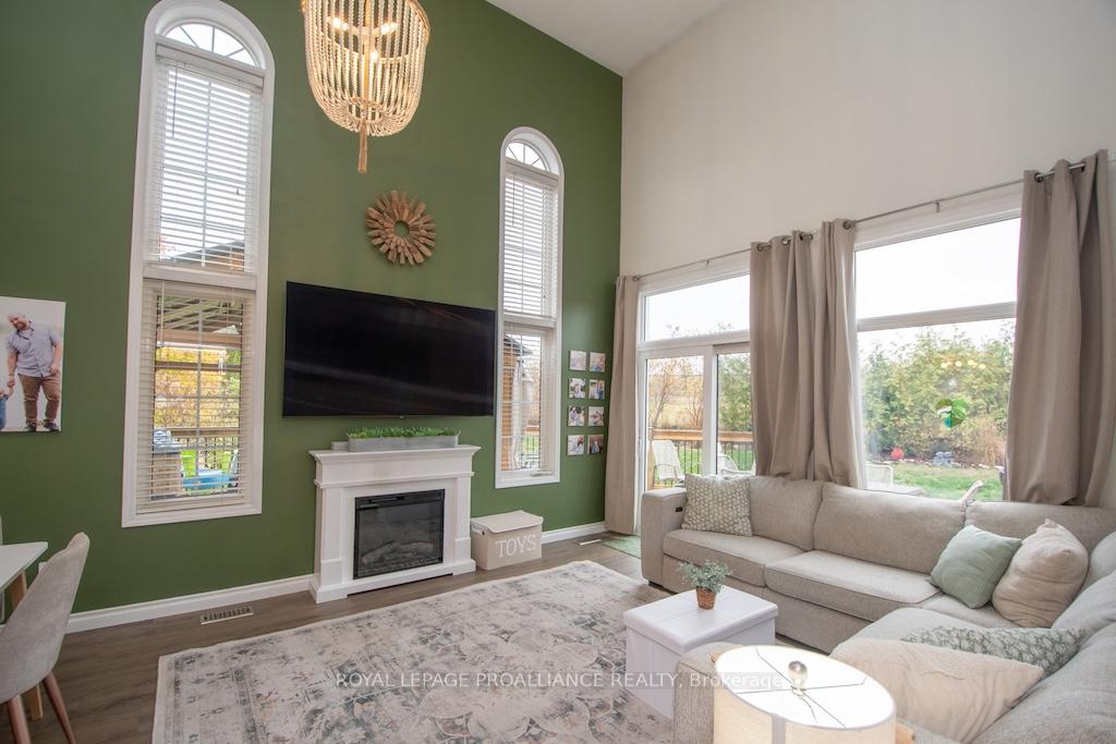 Photo 7 of 1479 Tamblin Way, Peterborough, Monaghan Ward 2 — HOMEH