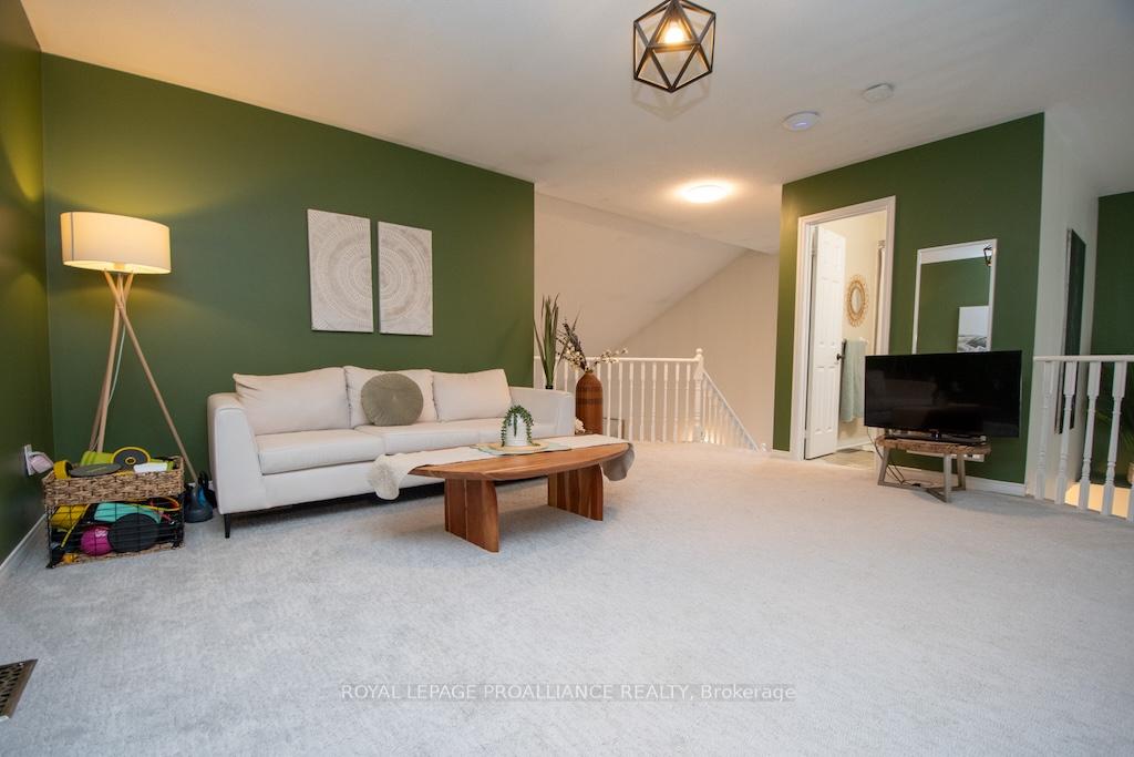Photo 27 of 1479 Tamblin Way, Peterborough, Monaghan Ward 2 — HOMEH