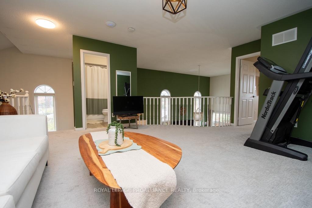 Photo 29 of 1479 Tamblin Way, Peterborough, Monaghan Ward 2 — HOMEH