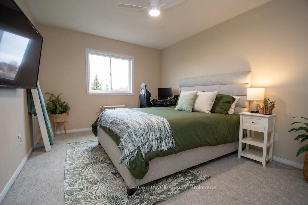 Photo 31 of 1479 Tamblin Way, Peterborough, Monaghan Ward 2 — HOMEH