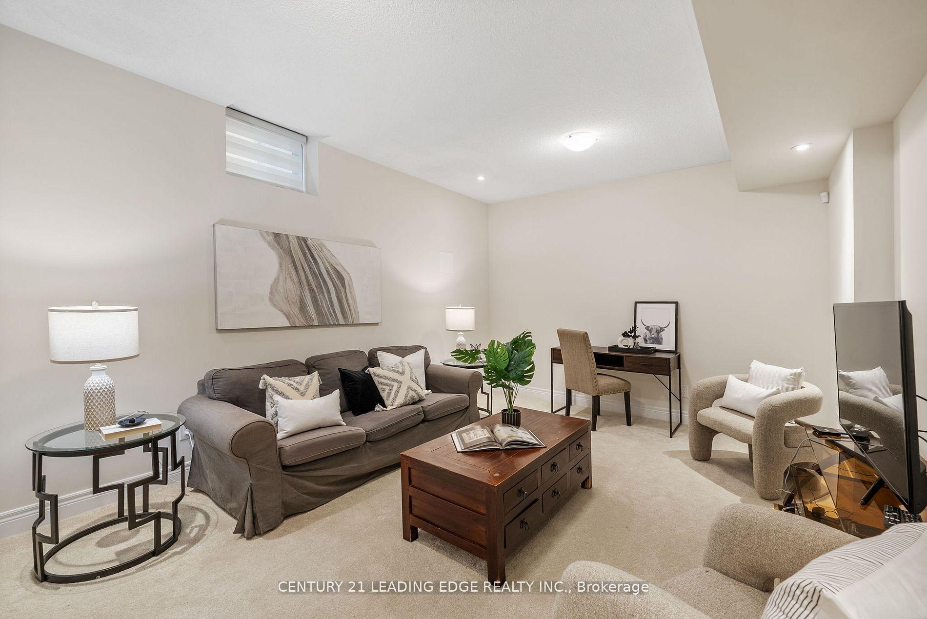Photo 34 of 89 Deer Ridge Crescent, Whitby, Rural Whitby — HOMEH