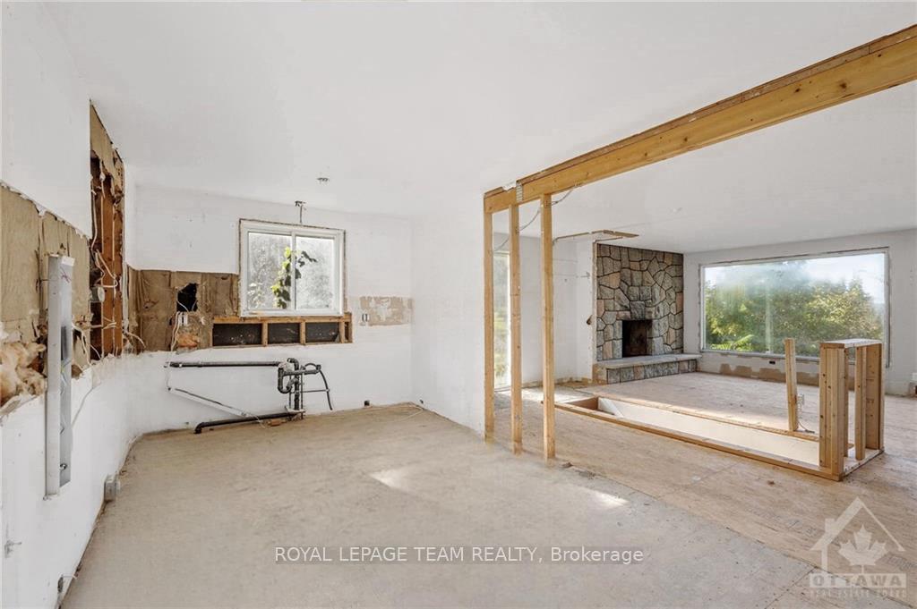 Photo 7 of 1541 Bella Vista Drive, Ottawa, Camelot — HOMEH