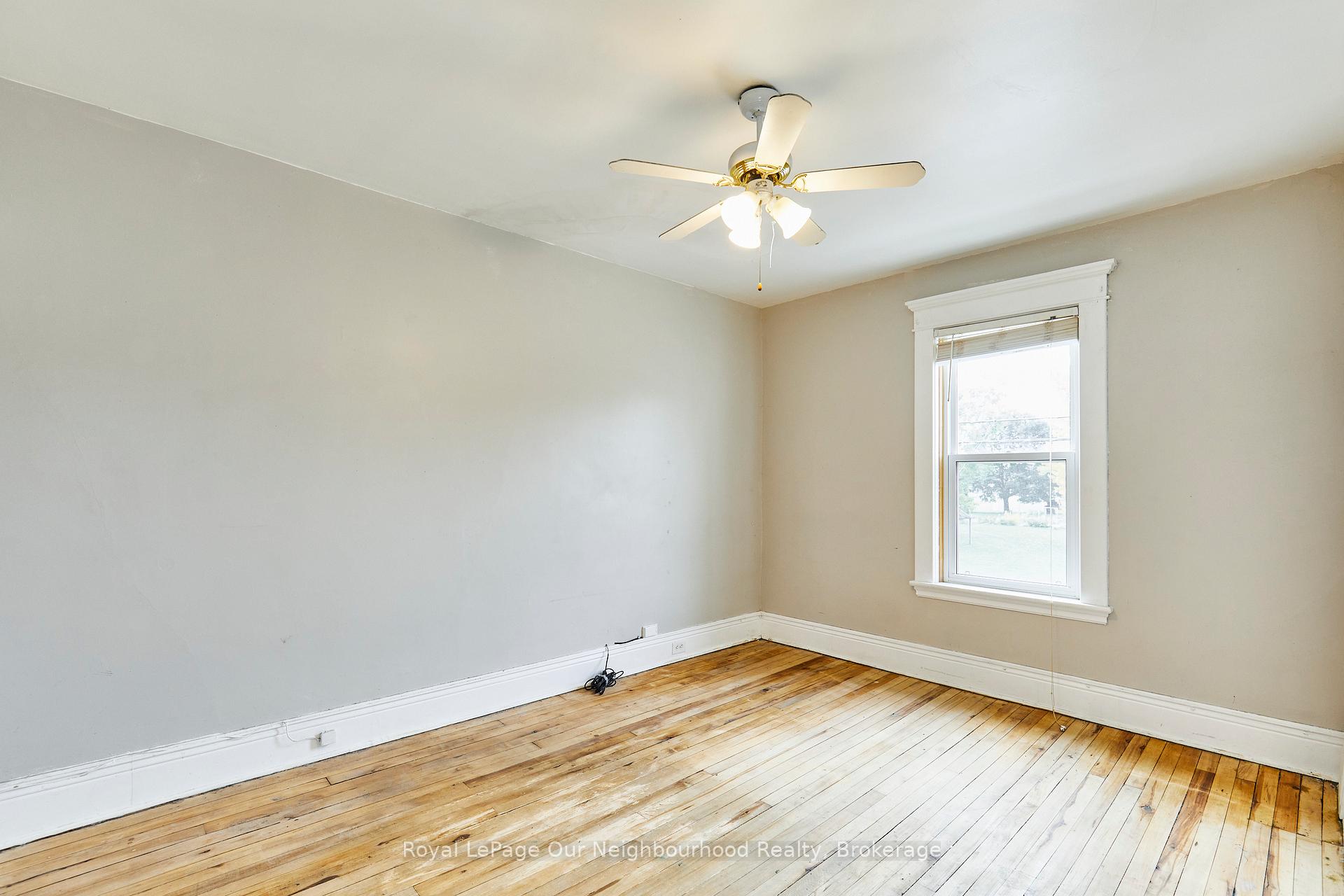 Photo 12 of 444 George Street S, Peterborough, Town Ward 3 — HOMEH