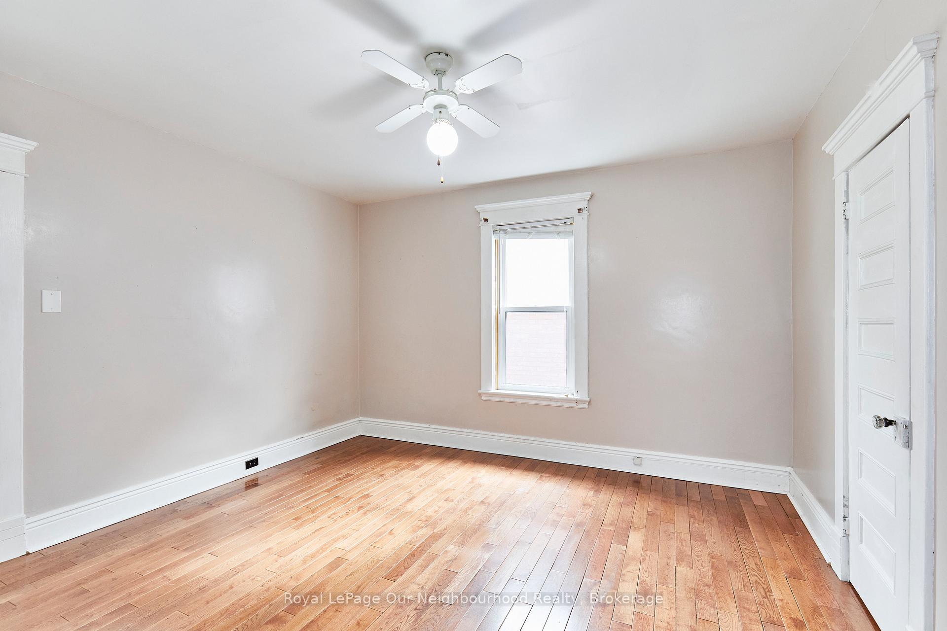 Photo 13 of 444 George Street S, Peterborough, Town Ward 3 — HOMEH