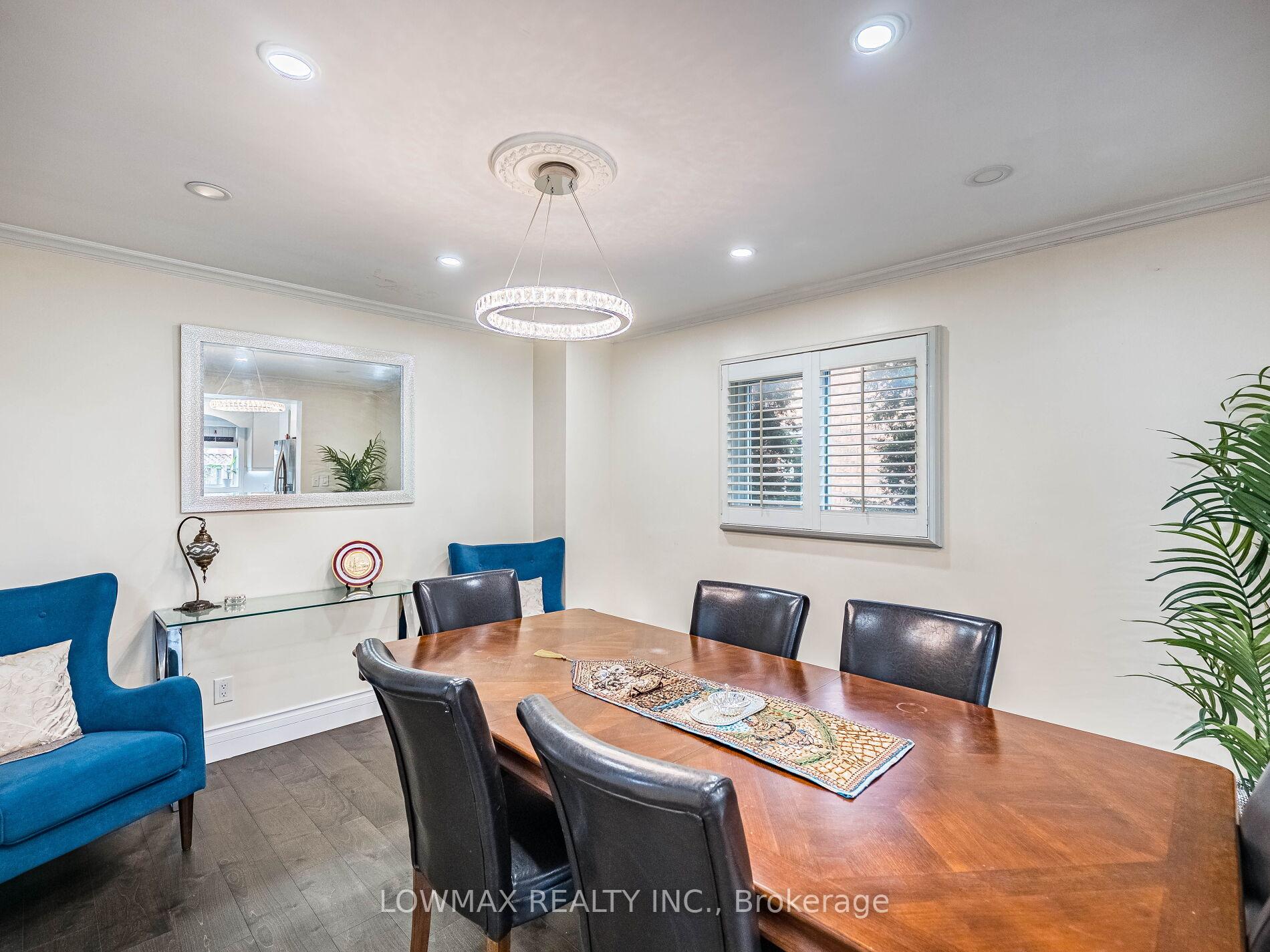 Photo 28 of 534 Chancellor Drive, Vaughan, East Woodbridge — HOMEH