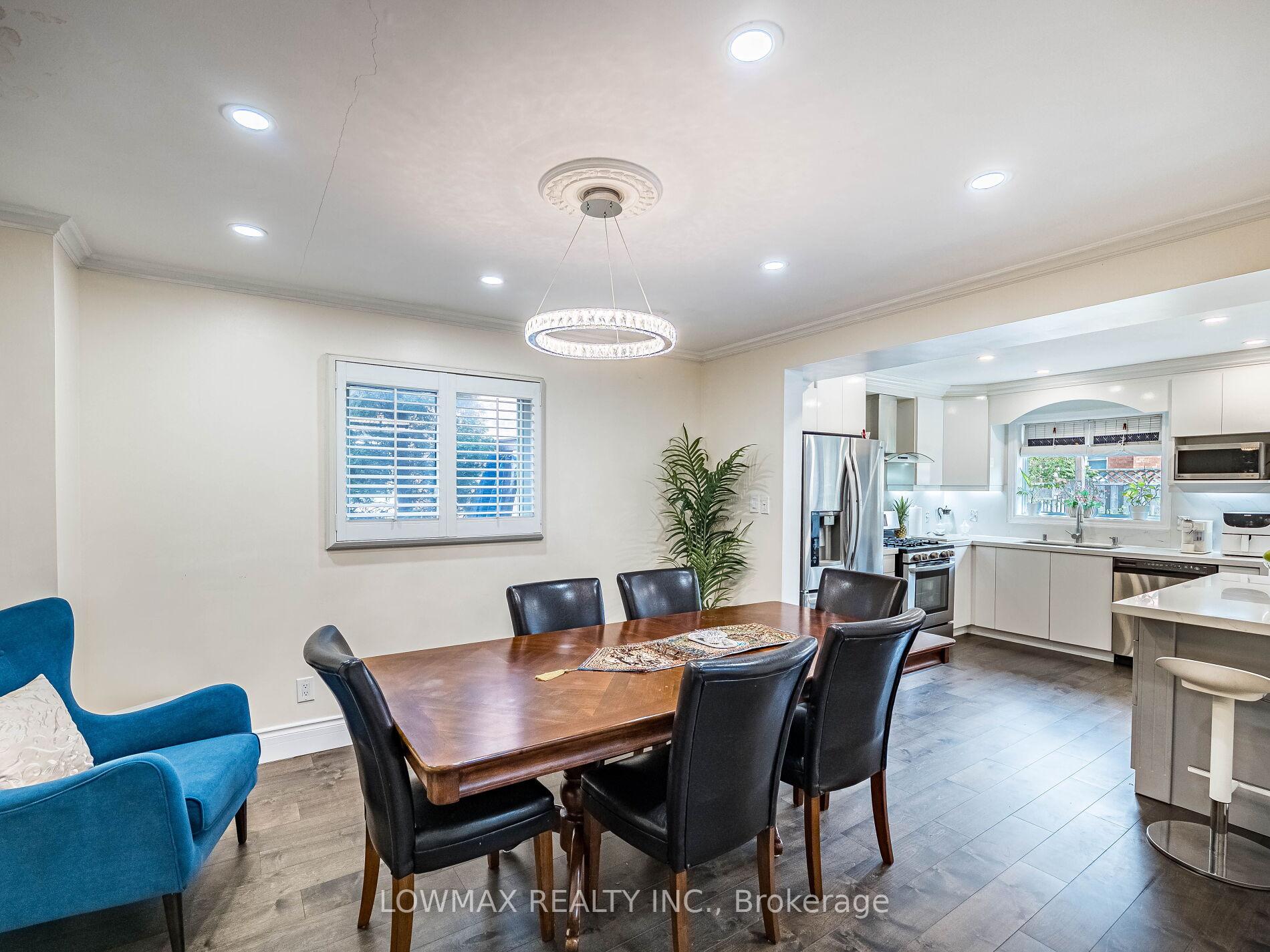 Photo 29 of 534 Chancellor Drive, Vaughan, East Woodbridge — HOMEH