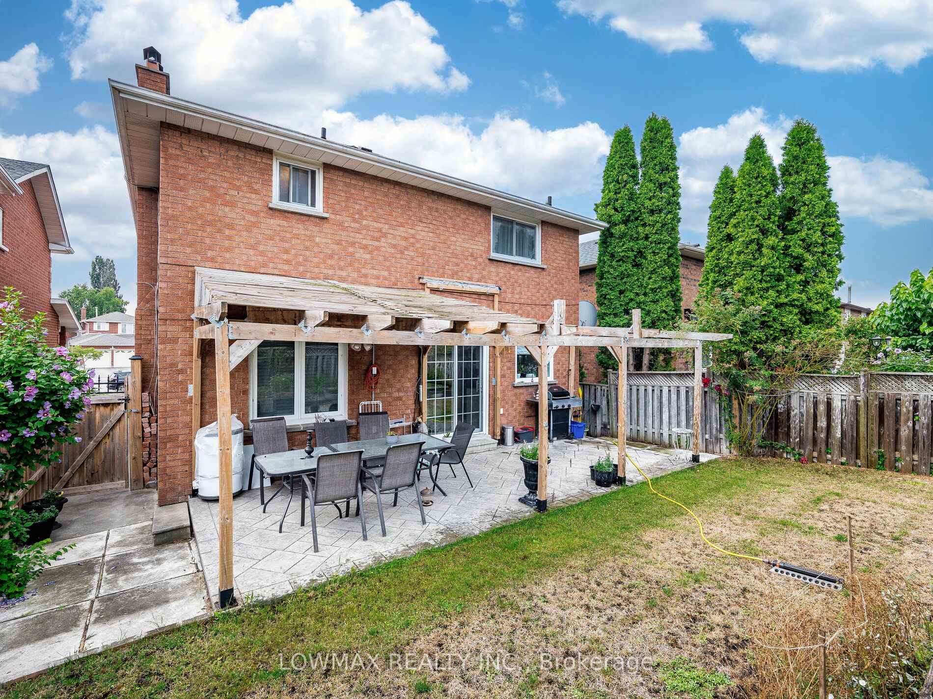 Photo 48 of 534 Chancellor Drive, Vaughan, East Woodbridge — HOMEH