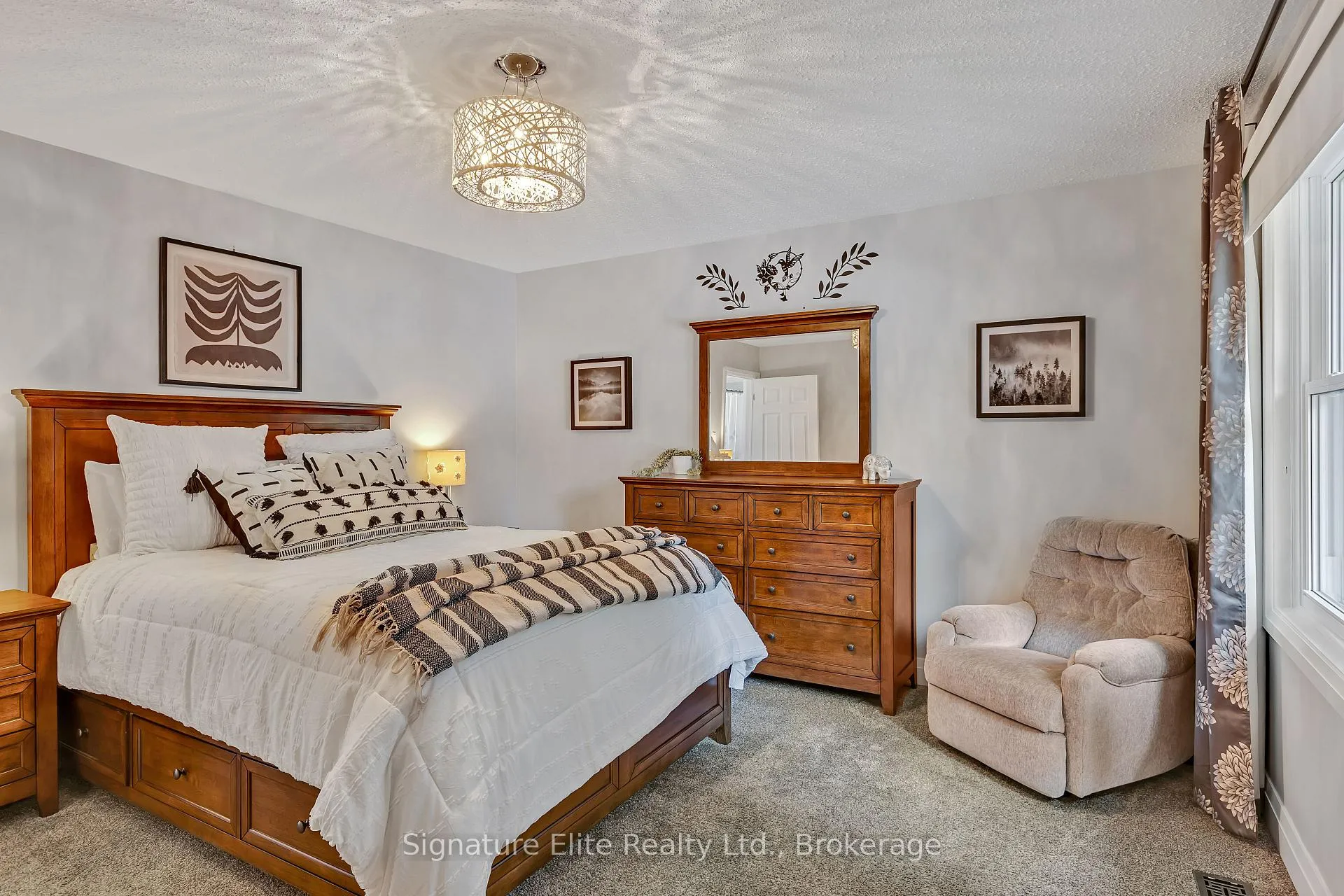 Photo 19 of 270 Sherin Avenue, Peterborough, Ashburnham Ward 4 — HOMEH