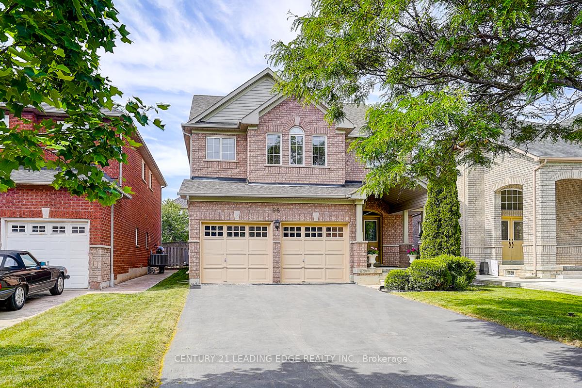 Photo 2 of 96 Tuscana Boulevard, Vaughan, Patterson — HOMEH