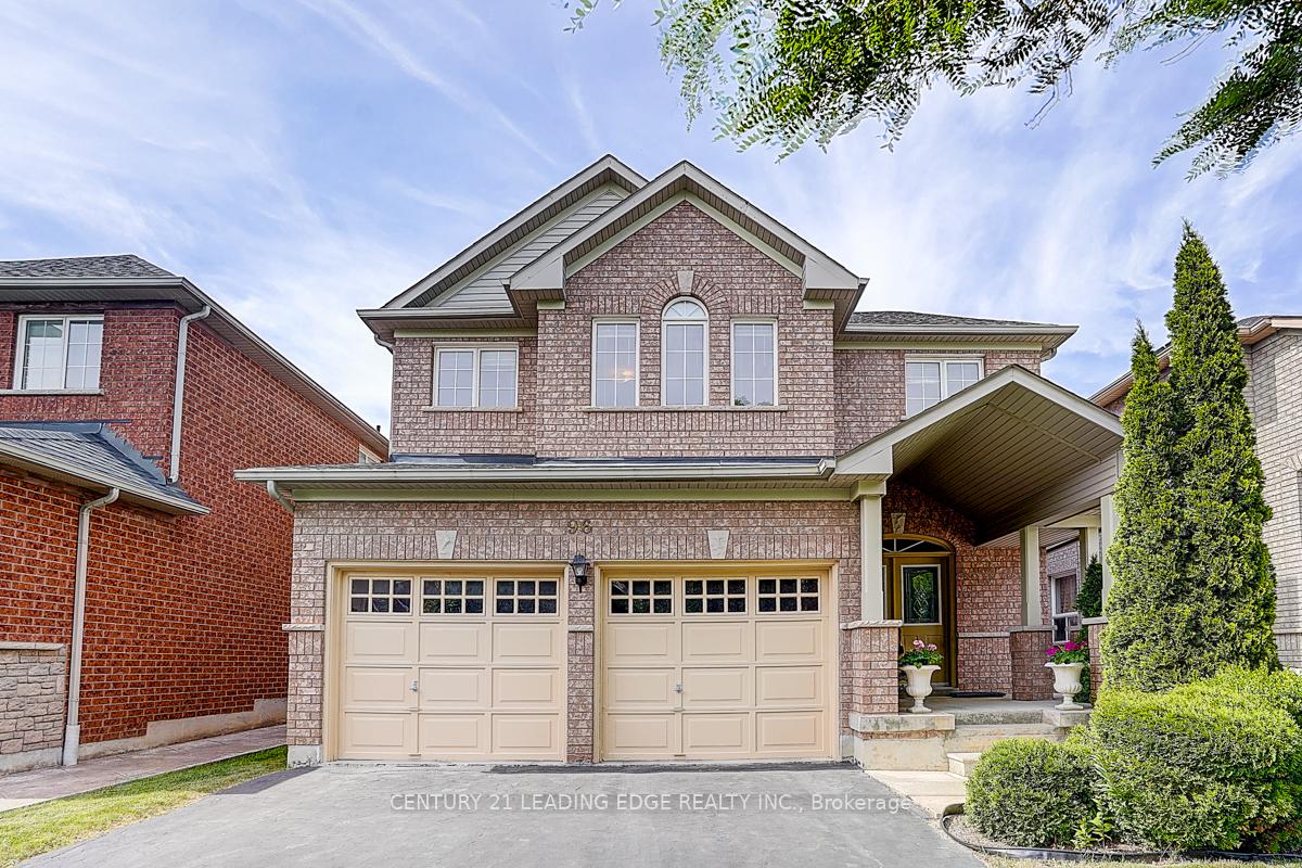 Photo 4 of 96 Tuscana Boulevard, Vaughan, Patterson — HOMEH