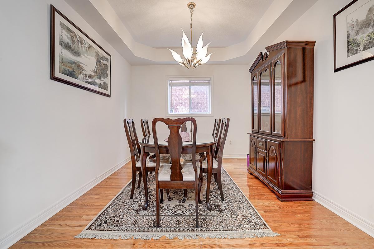 Photo 21 of 96 Tuscana Boulevard, Vaughan, Patterson — HOMEH