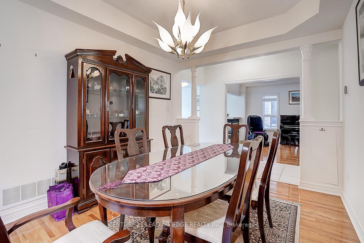 Photo 22 of 96 Tuscana Boulevard, Vaughan, Patterson — HOMEH