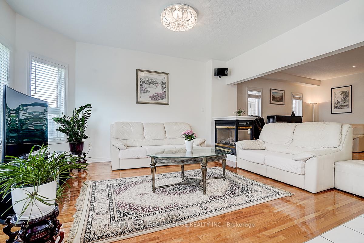 Photo 25 of 96 Tuscana Boulevard, Vaughan, Patterson — HOMEH