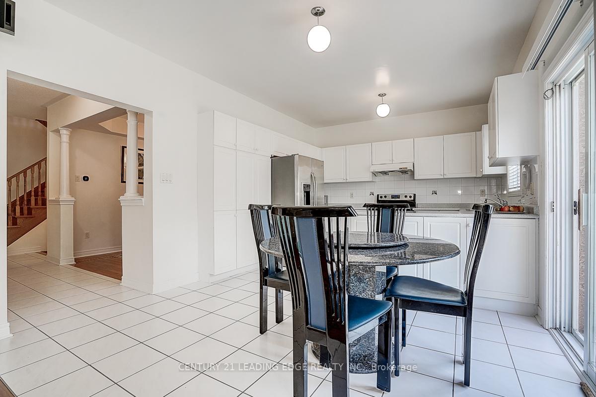 Photo 28 of 96 Tuscana Boulevard, Vaughan, Patterson — HOMEH