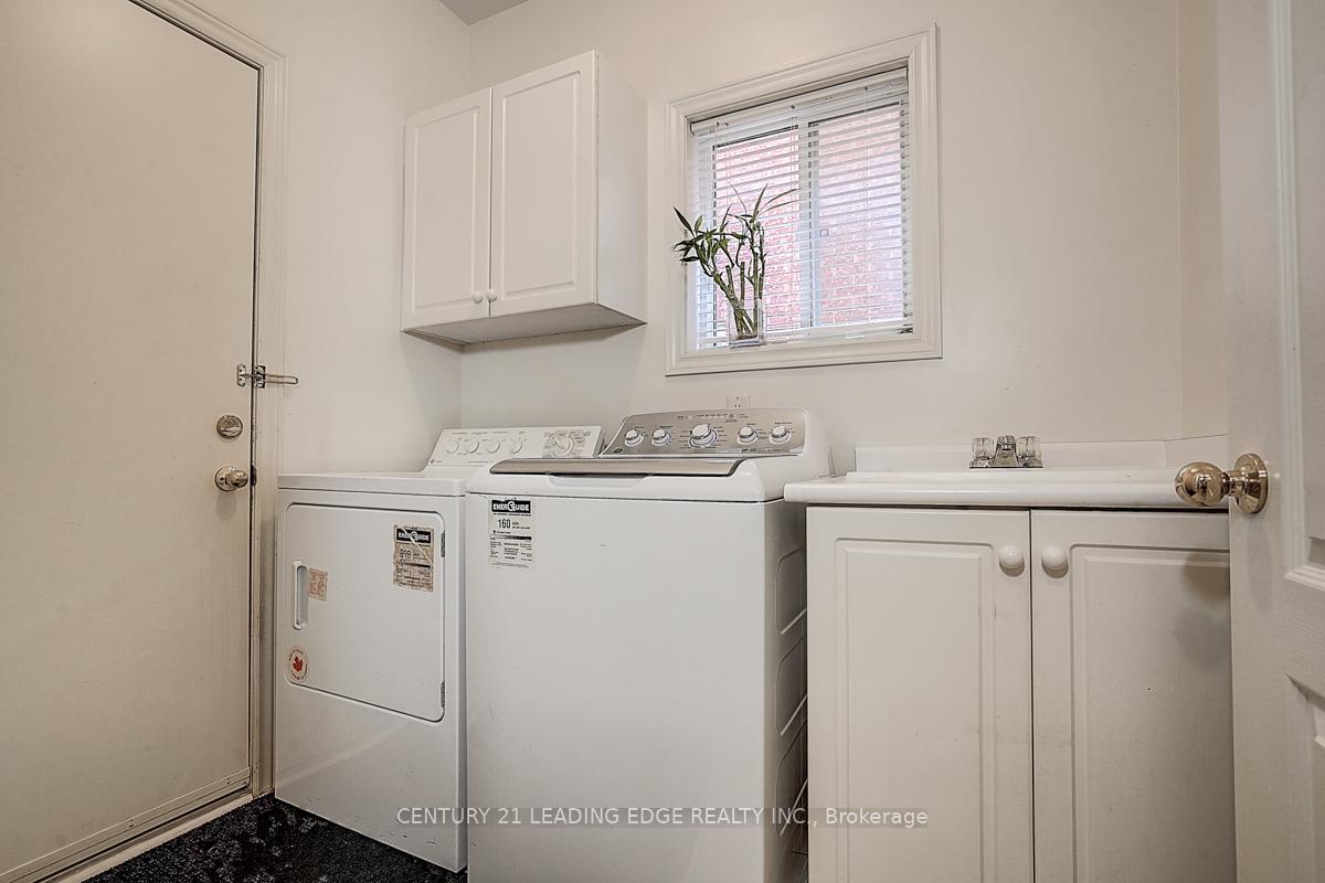 Photo 32 of 96 Tuscana Boulevard, Vaughan, Patterson — HOMEH