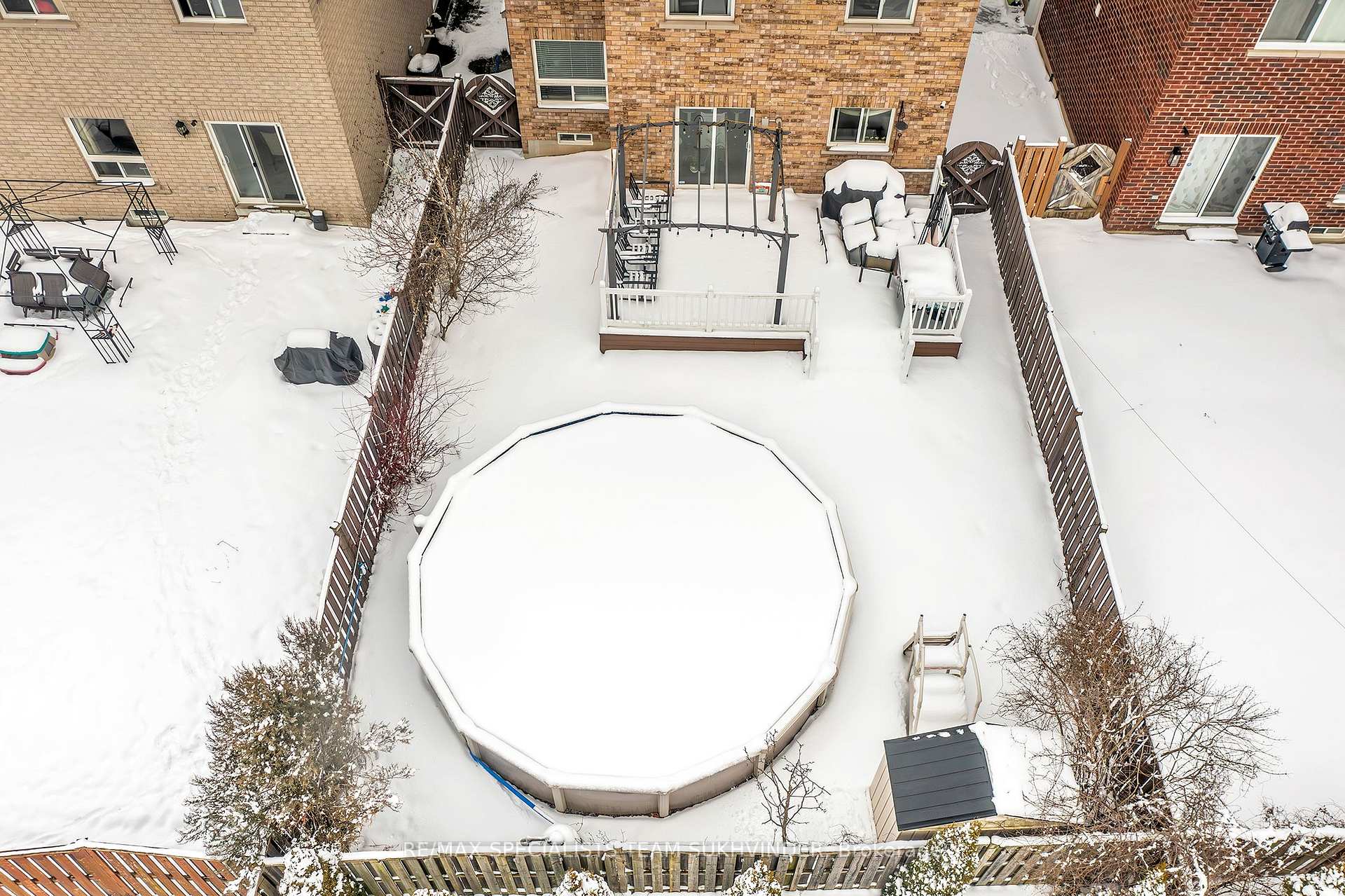 Photo 40 of 8 Pardon Avenue, Whitby, Williamsburg — HOMEH