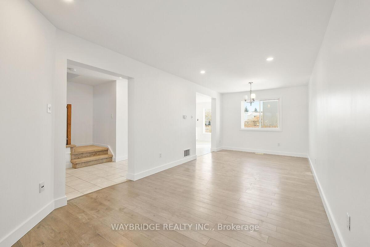 Photo 5 of 1885 Hialeah Drive, Ottawa, Fallingbrook/Gardenway South — HOMEH