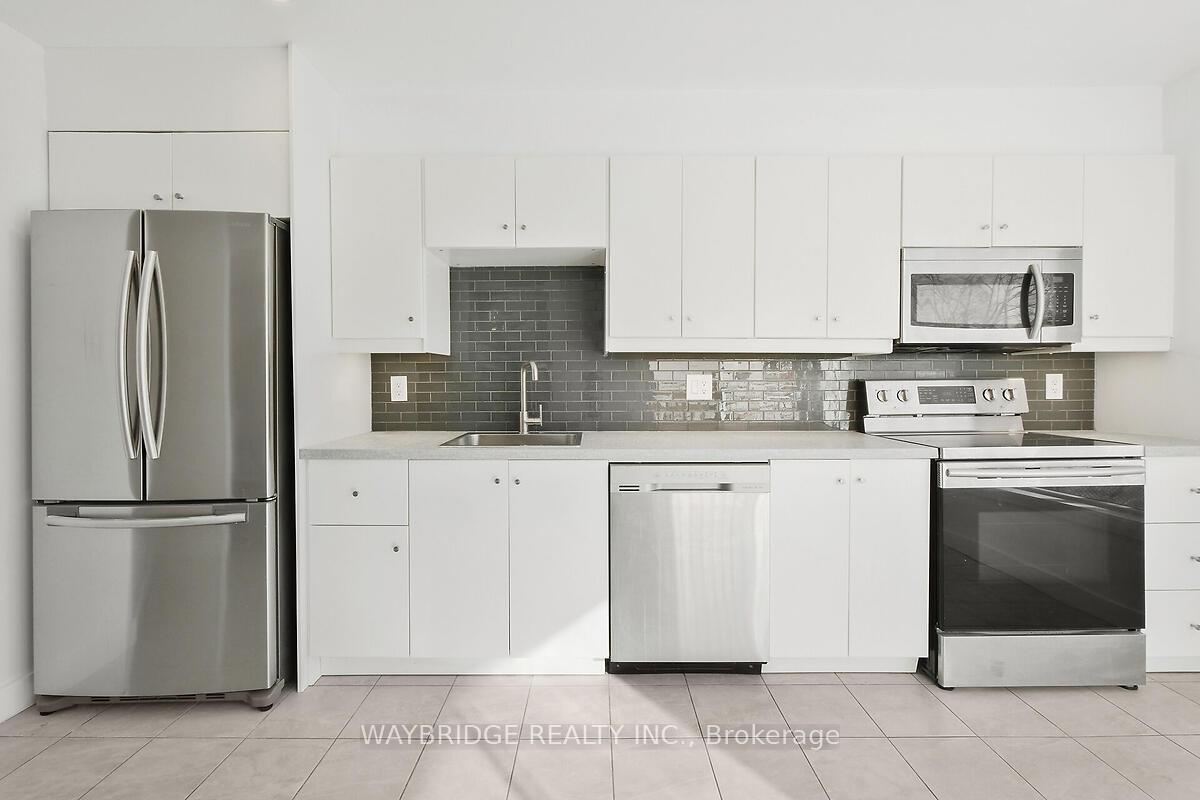 Photo 8 of 1885 Hialeah Drive, Ottawa, Fallingbrook/Gardenway South — HOMEH