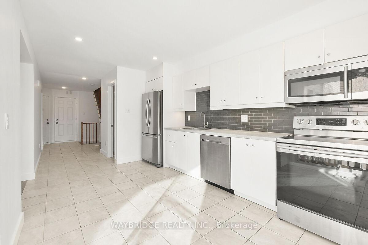 Photo 11 of 1885 Hialeah Drive, Ottawa, Fallingbrook/Gardenway South — HOMEH