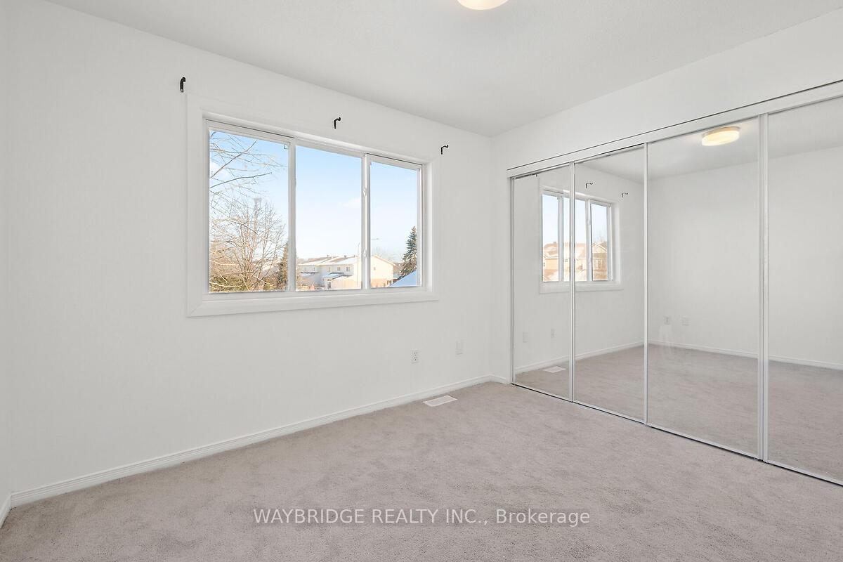 Photo 20 of 1885 Hialeah Drive, Ottawa, Fallingbrook/Gardenway South — HOMEH