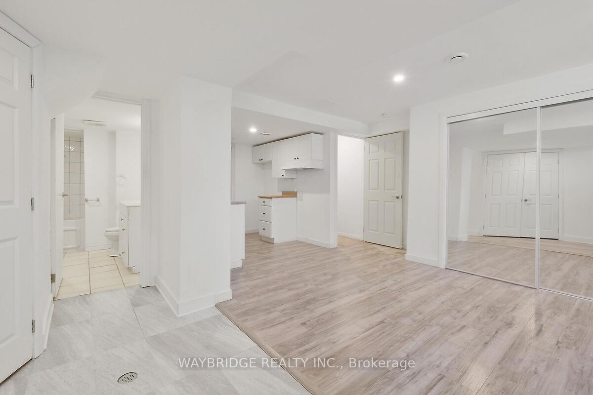Photo 29 of 1885 Hialeah Drive, Ottawa, Fallingbrook/Gardenway South — HOMEH