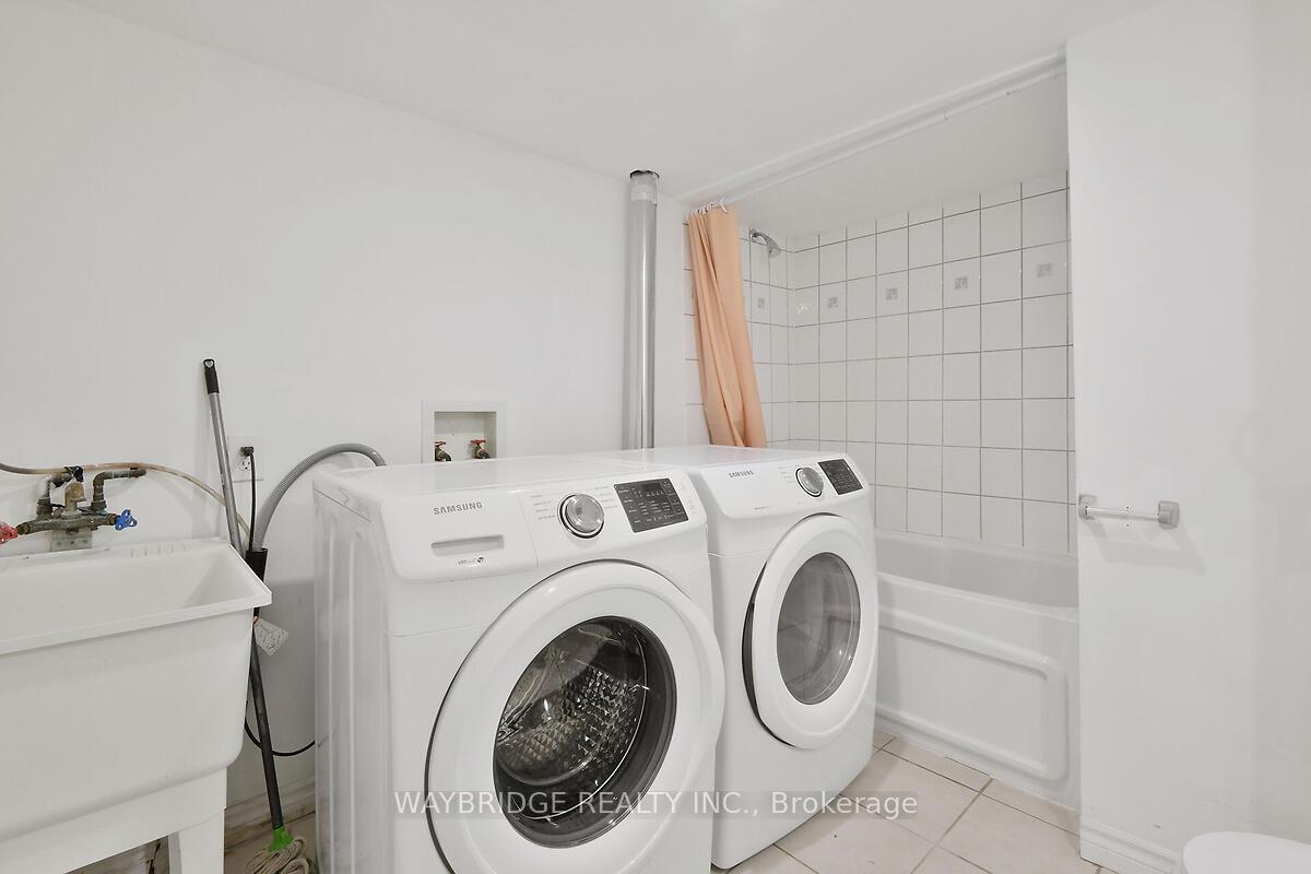 Photo 31 of 1885 Hialeah Drive, Ottawa, Fallingbrook/Gardenway South — HOMEH