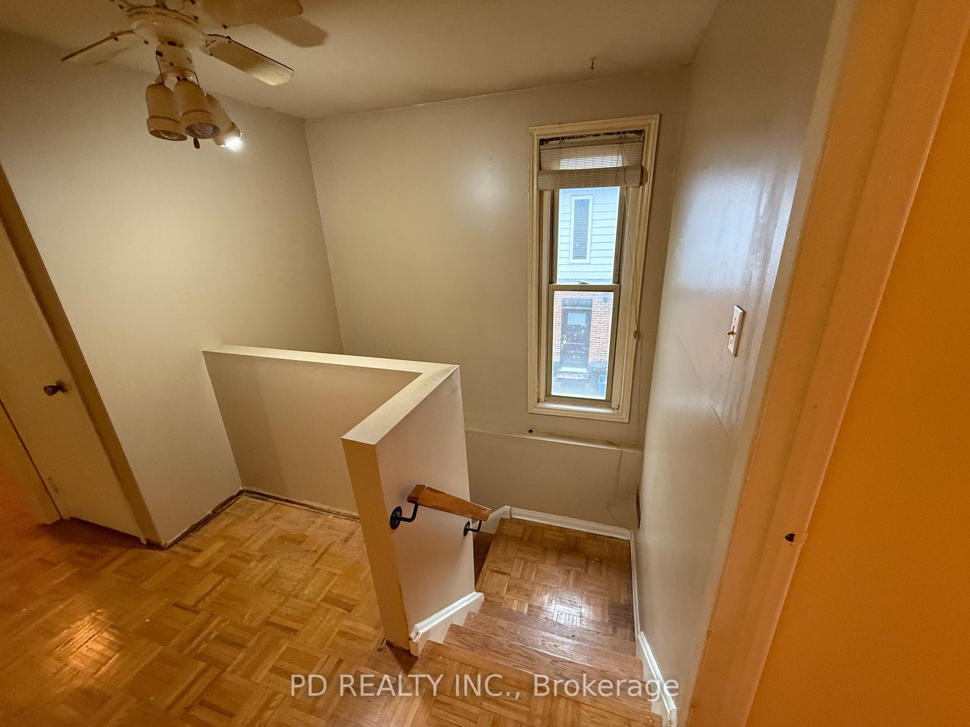 Photo 26 of 370 Rosedale Drive, Whitby, Downtown Whitby — HOMEH