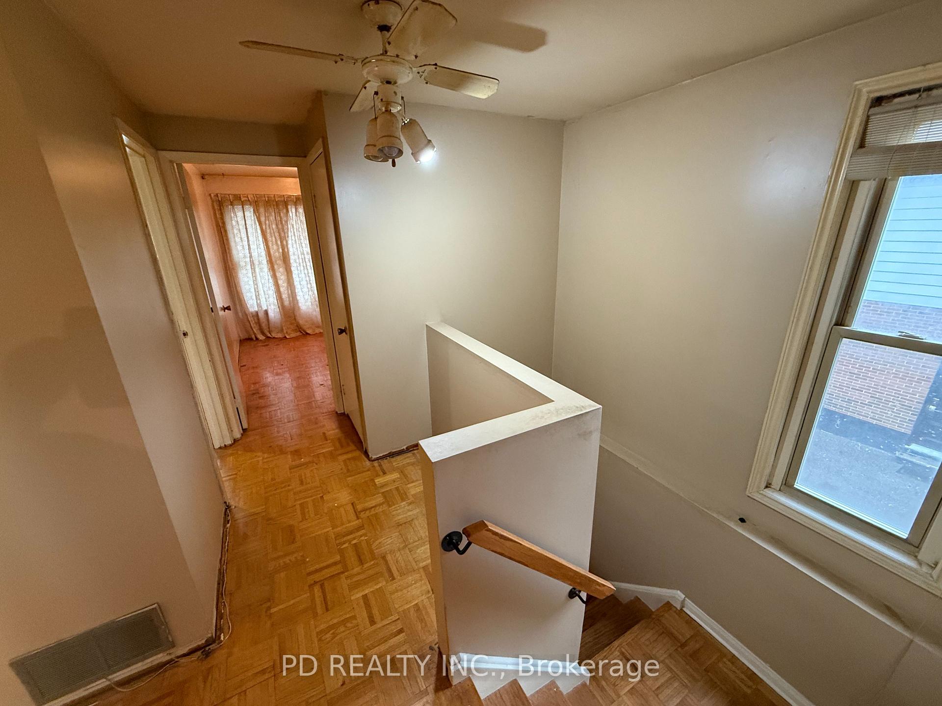 Photo 27 of 370 Rosedale Drive, Whitby, Downtown Whitby — HOMEH