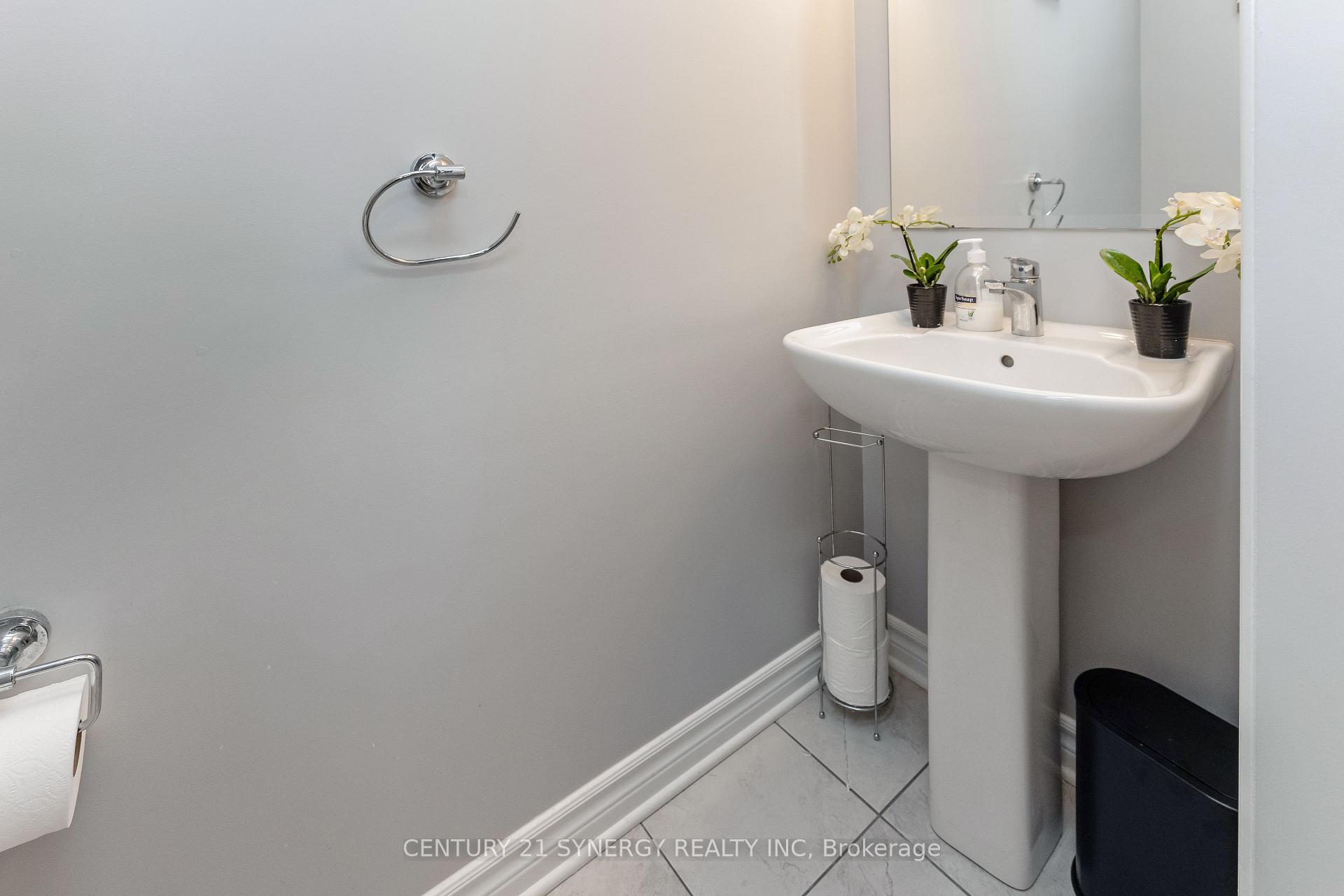 Photo 10 of 522 Thimbleberry Row, Ottawa, Avalon West — HOMEH