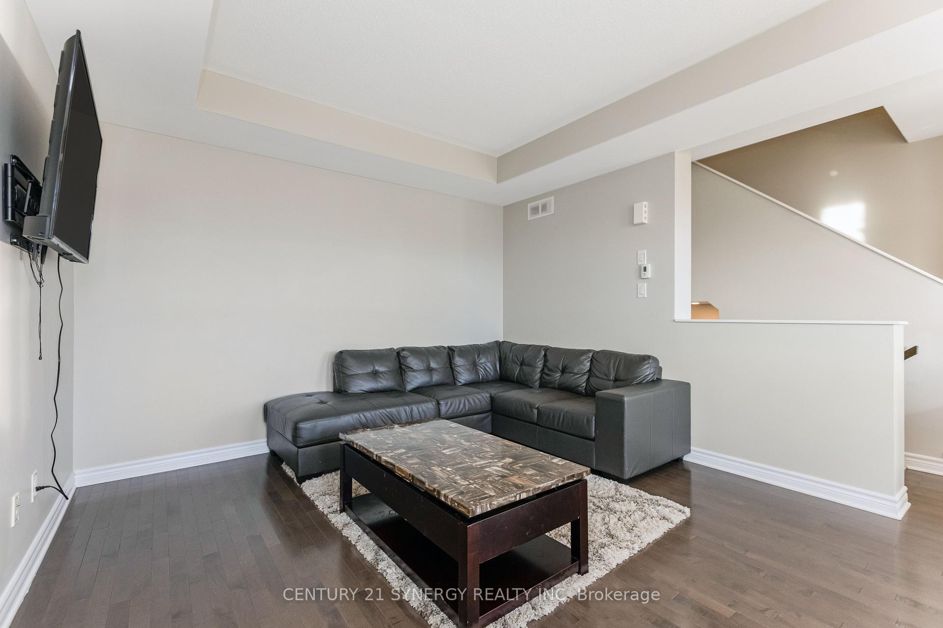 Photo 12 of 522 Thimbleberry Row, Ottawa, Avalon West — HOMEH