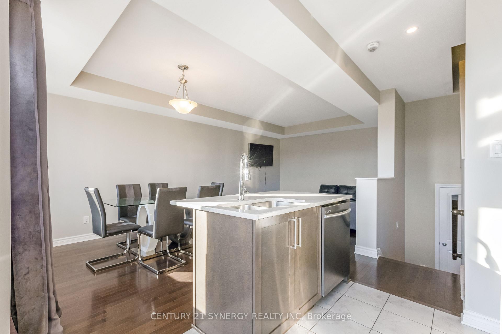 Photo 21 of 522 Thimbleberry Row, Ottawa, Avalon West — HOMEH