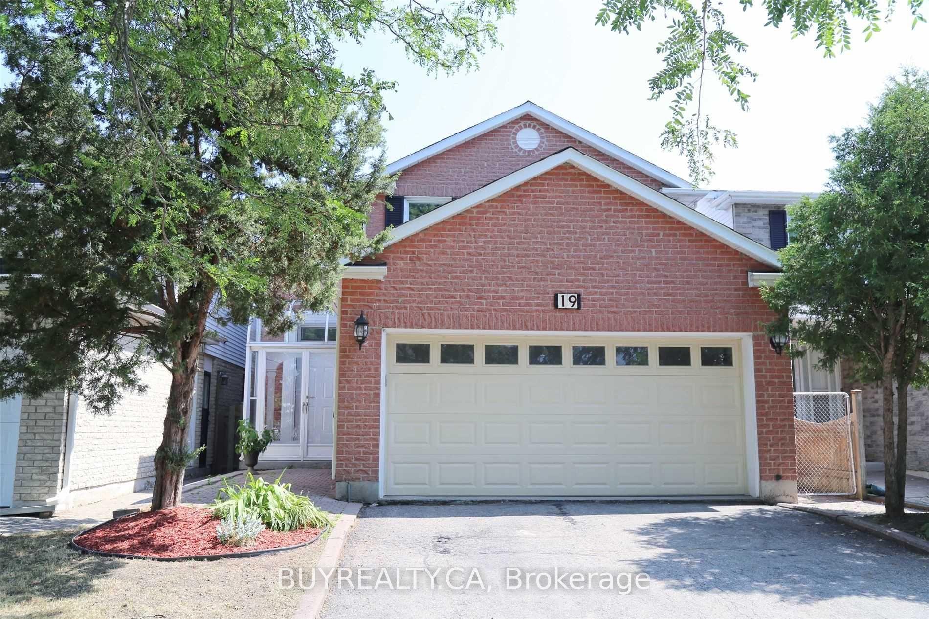 Front of Unit #BSMT, 19 Lisa Crescent