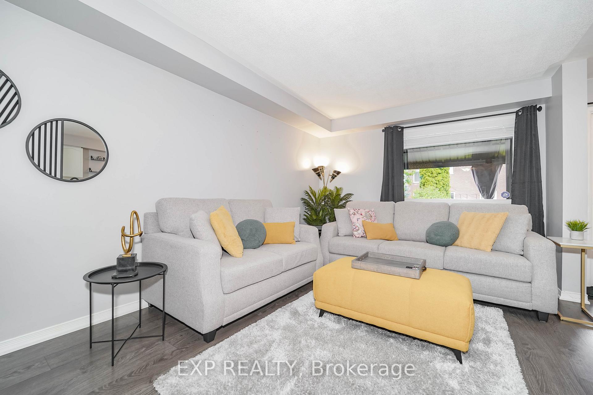 Photo 7 of 147 Lafayette Boulevard, Whitby, Williamsburg — HOMEH