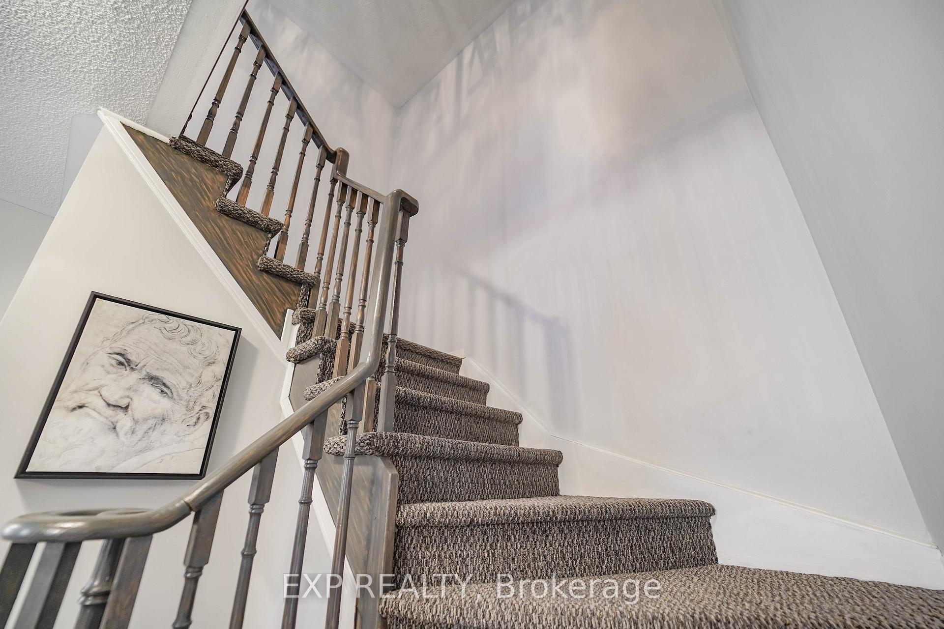 Photo 19 of 147 Lafayette Boulevard, Whitby, Williamsburg — HOMEH