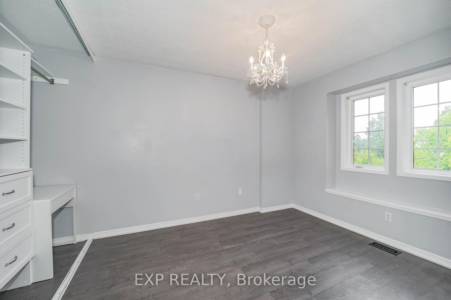 Photo 26 of 147 Lafayette Boulevard, Whitby, Williamsburg — HOMEH