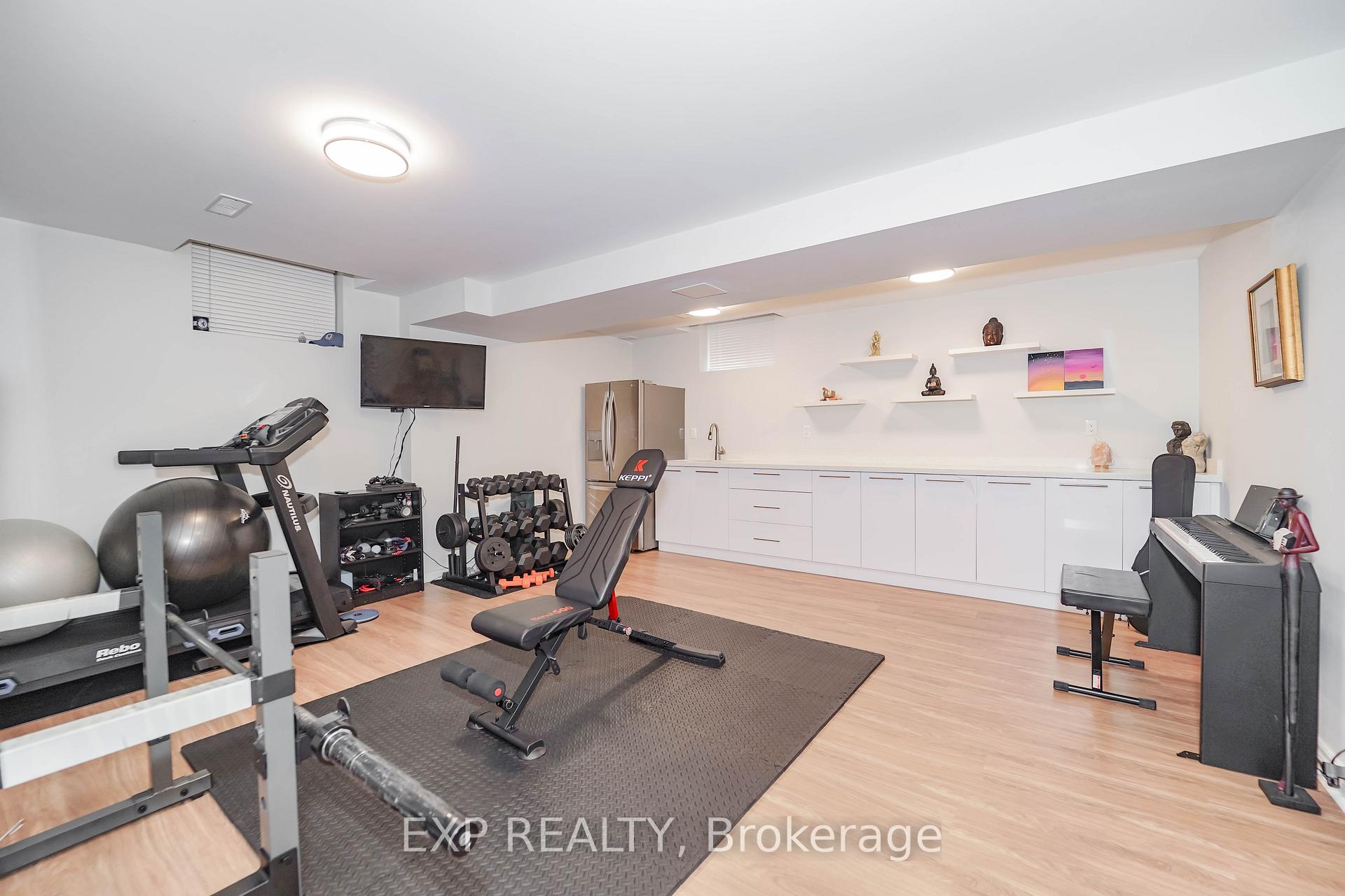 Photo 41 of 147 Lafayette Boulevard, Whitby, Williamsburg — HOMEH