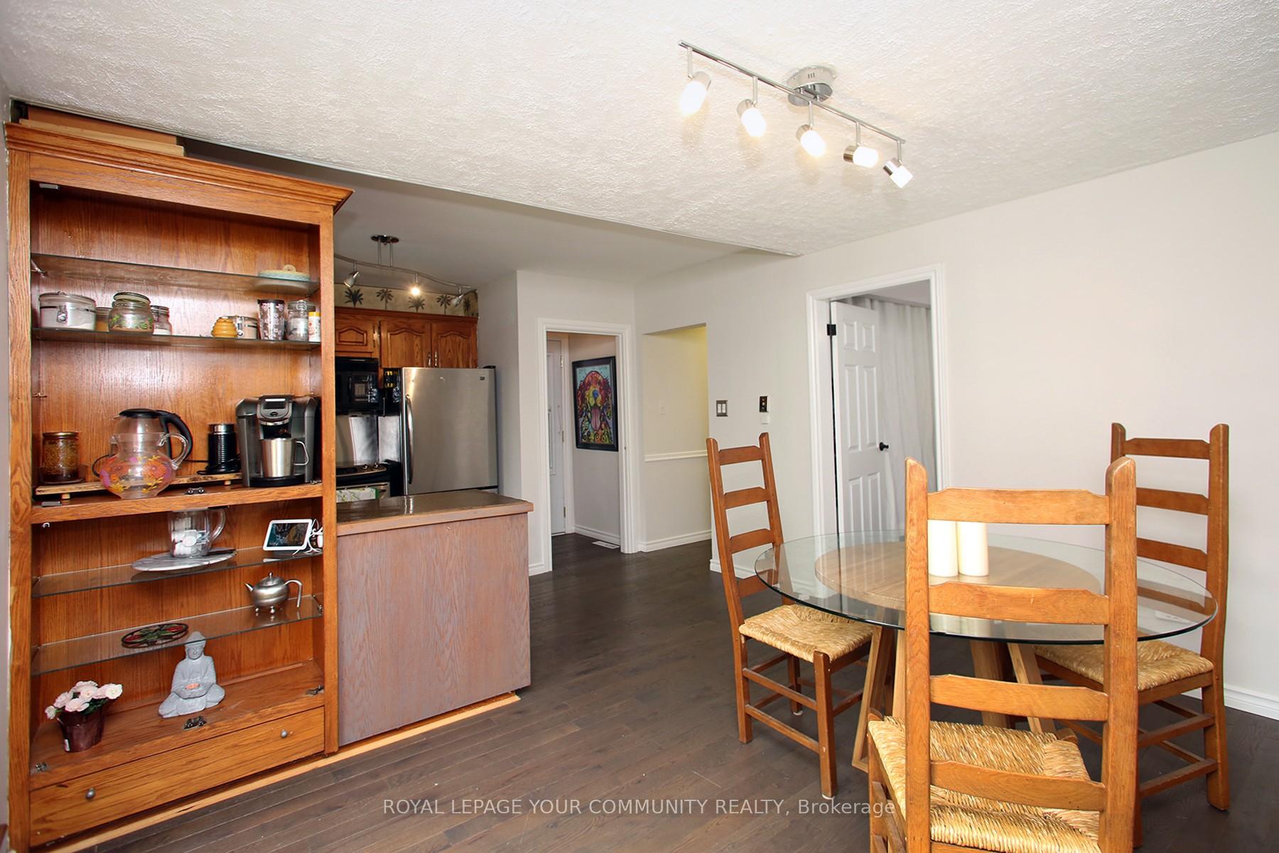 Photo 15 of 135 Gurnett Street, Aurora, Aurora Village — HOMEH