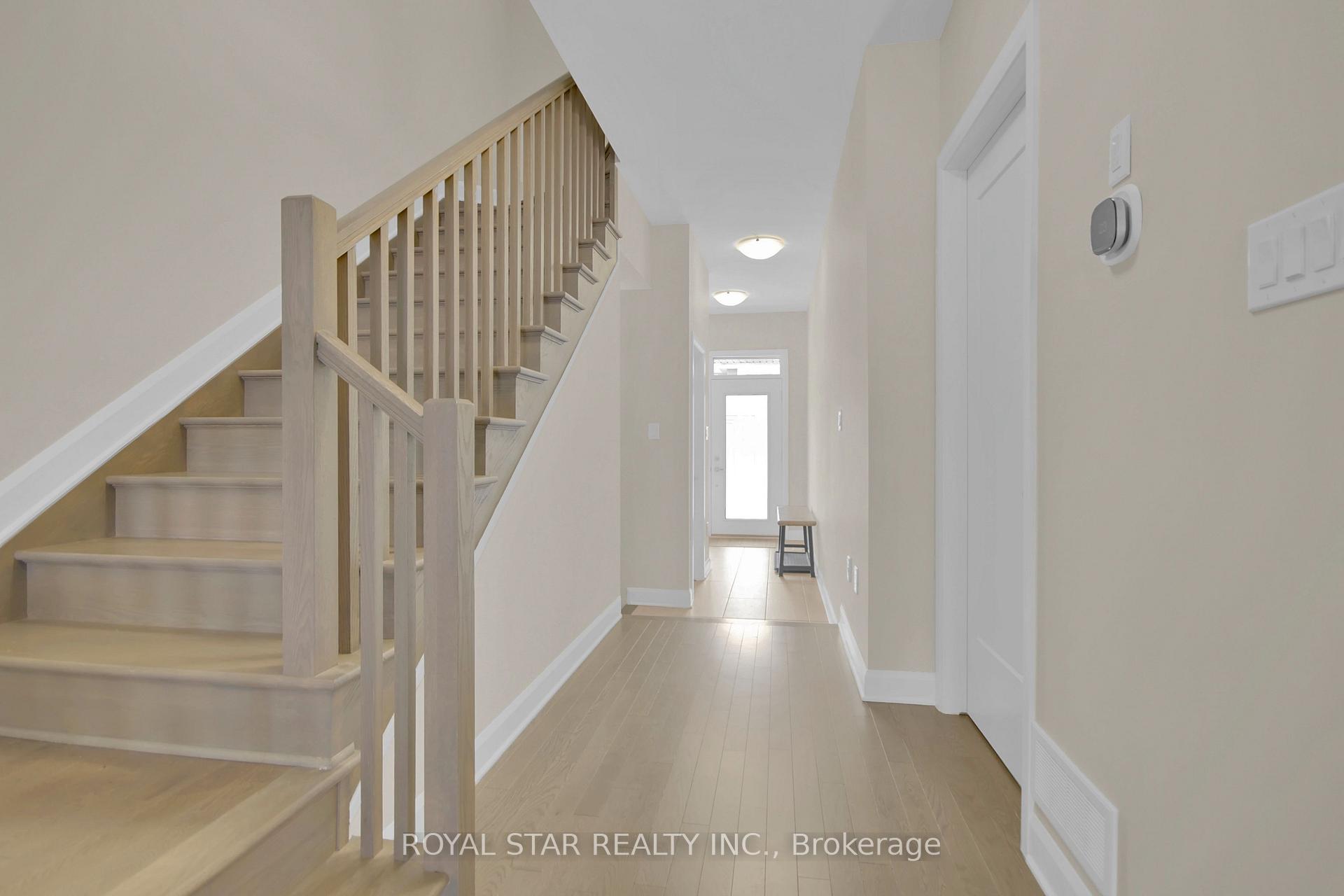 Photo 5 of 115 Angelonia Crescent, Ottawa, Blossom Park/Kemp Park/Findlay Creek — HOMEH