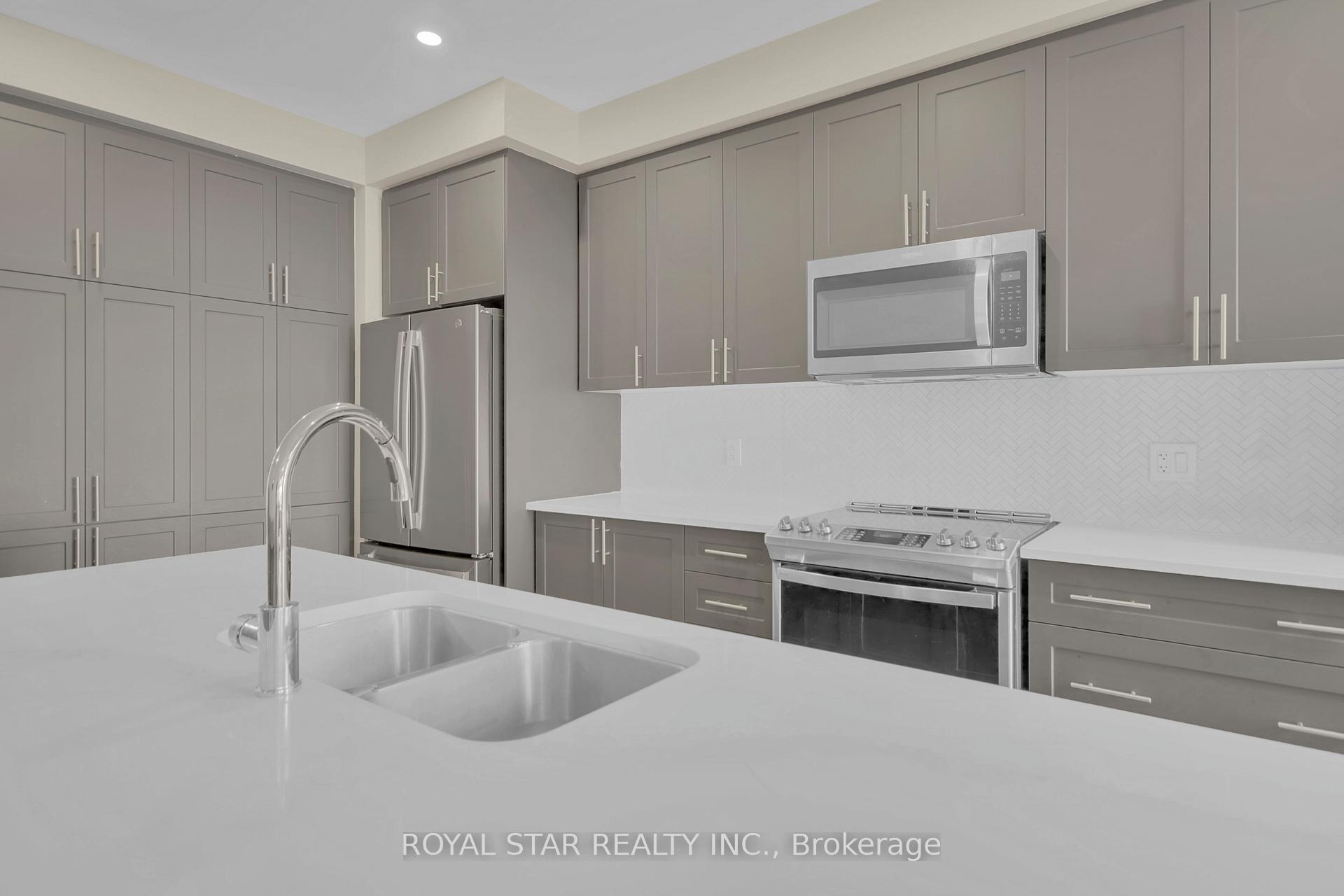 Photo 21 of 115 Angelonia Crescent, Ottawa, Blossom Park/Kemp Park/Findlay Creek — HOMEH