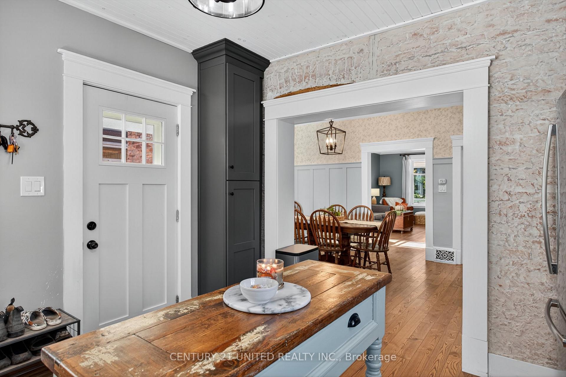 Photo 15 of 470 Rogers Street, Peterborough, Ashburnham Ward 4 — HOMEH