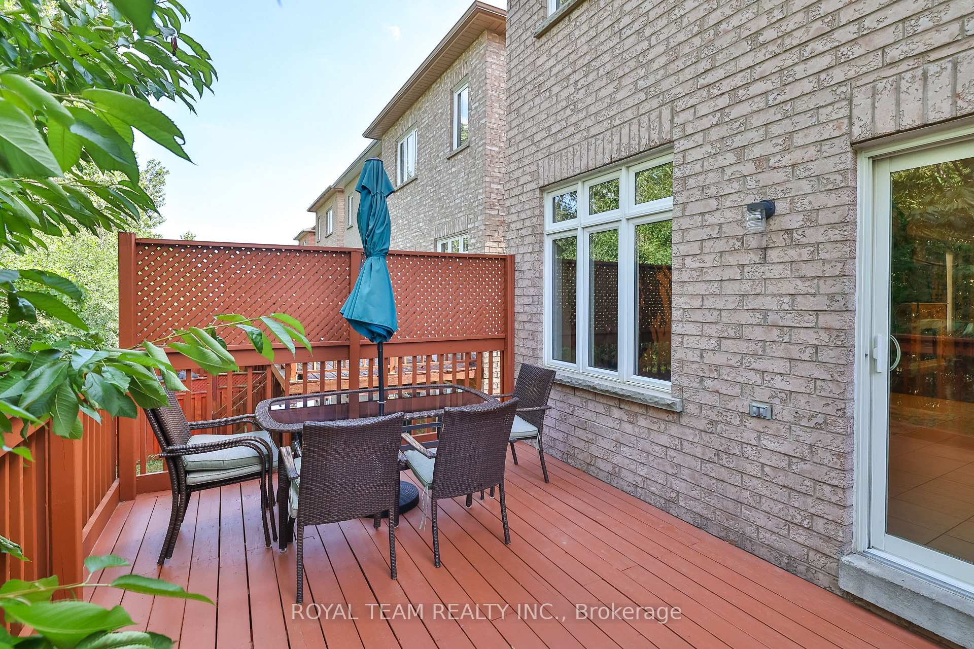 Photo 30 of 299 Bathurst Glen Drive W, Vaughan, Patterson — HOMEH