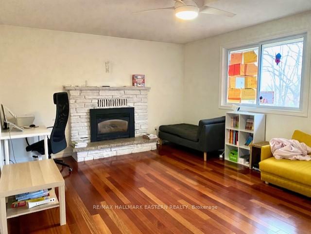 Photo 2 of 1186 Cartier Boulevard, Peterborough, Northcrest Ward 5 — HOMEH