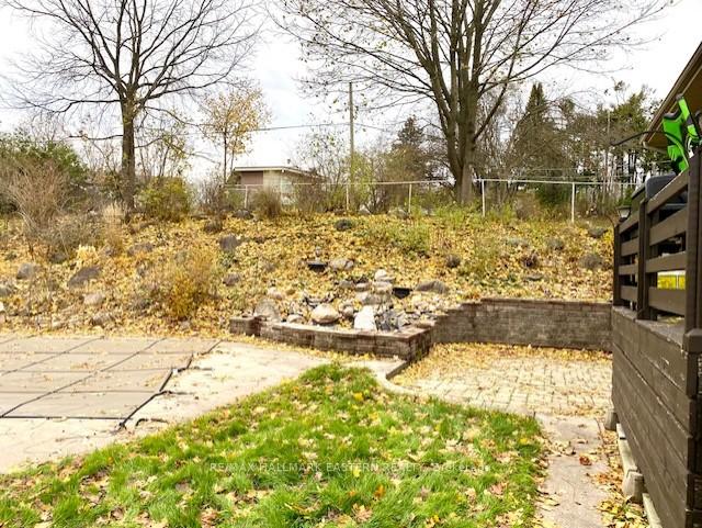 Photo 30 of 1186 Cartier Boulevard, Peterborough, Northcrest Ward 5 — HOMEH