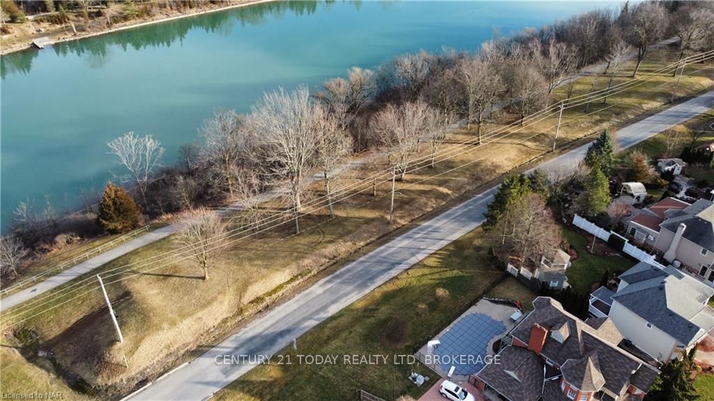 Photo 23 of 14 Adah Court, Welland, Prince Charles — HOMEH