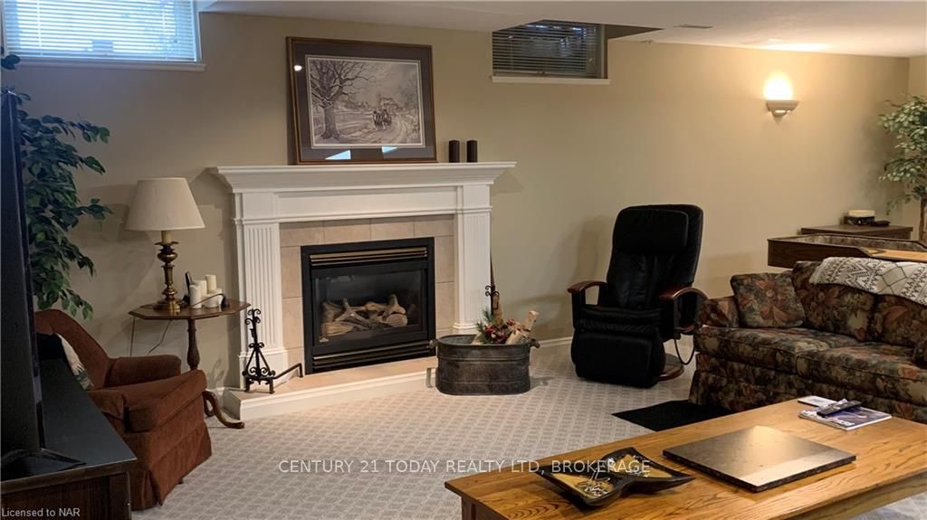Photo 37 of 14 Adah Court, Welland, Prince Charles — HOMEH