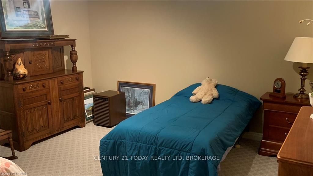 Photo 42 of 14 Adah Court, Welland, Prince Charles — HOMEH