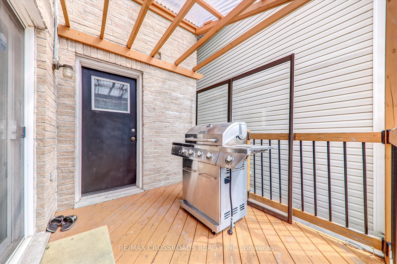 Photo 36 of 33 Greenhalf Drive, Ajax, South East — HOMEH