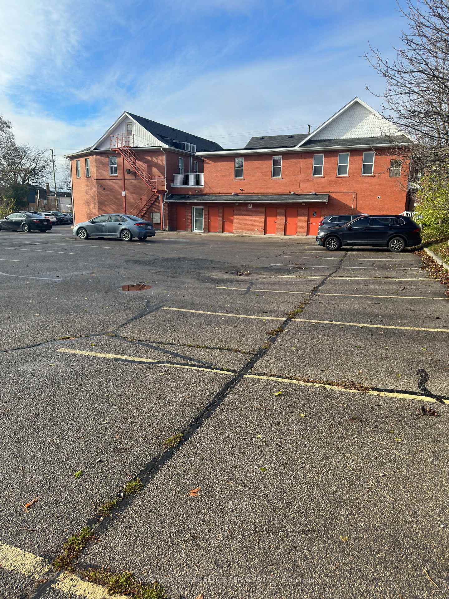 Photo 15 of Unit 203, 10055 Keele Street, Vaughan, Maple — HOMEH